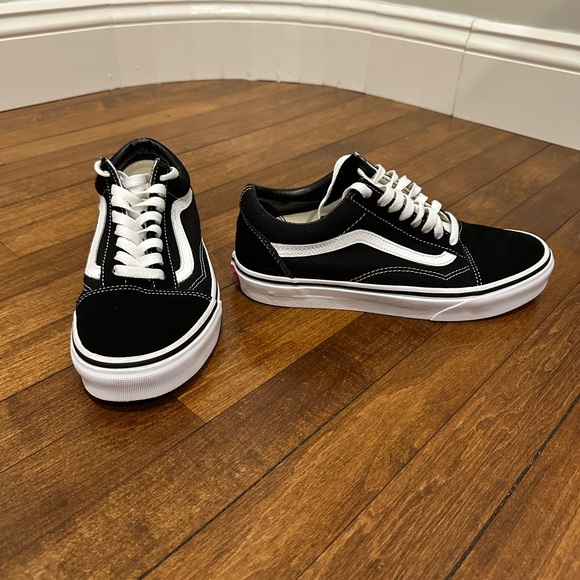 Vans Other - Vans Black and White Low-Top Shoes